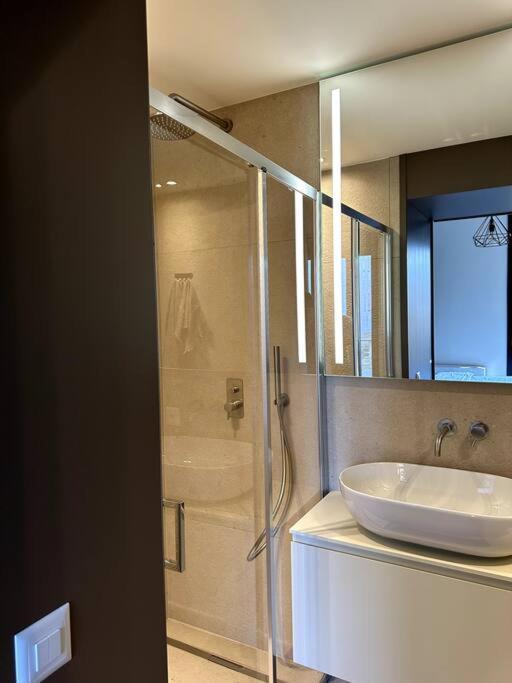 Riva 22 Apartment Lugano Ngoại thất bức ảnh